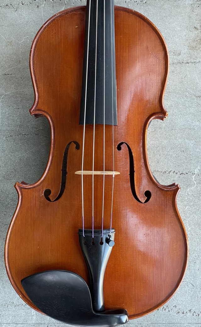MagiDeal Full Size 4/4 Violine Geige Violine Kolophonium Silent Bow für 
